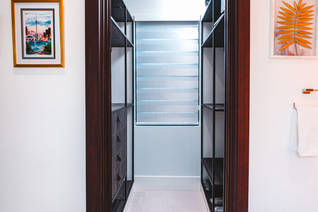 Bedroom 6- Closet Shot